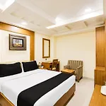 Super Townhouse Oak Alandur Near Chennai Airport Formerly Vijay Park